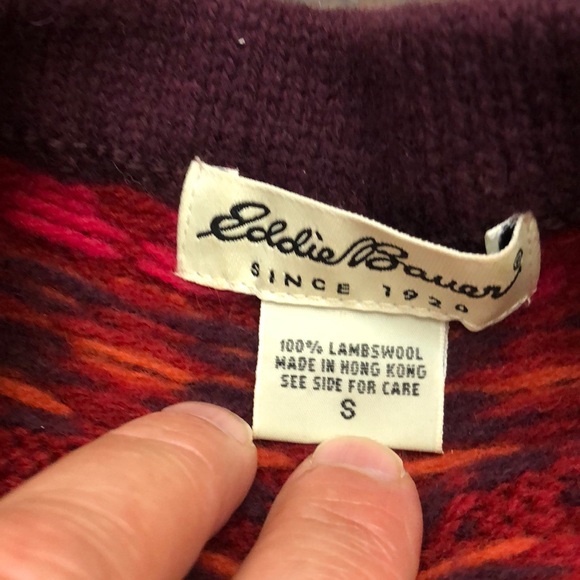 Eddie Bauer 100% lambswool sweater. - Picture 3 of 5